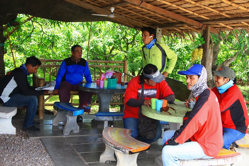 ร้านก๋วยเตียว จำไม่ได้อะครับว่าชื่ออะไร แต่รสชาติดีครับ :grin: :grin: