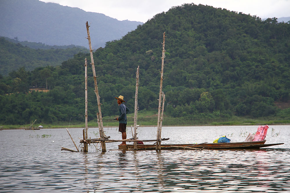                                                               เรือเจ้าถิ่นครับ