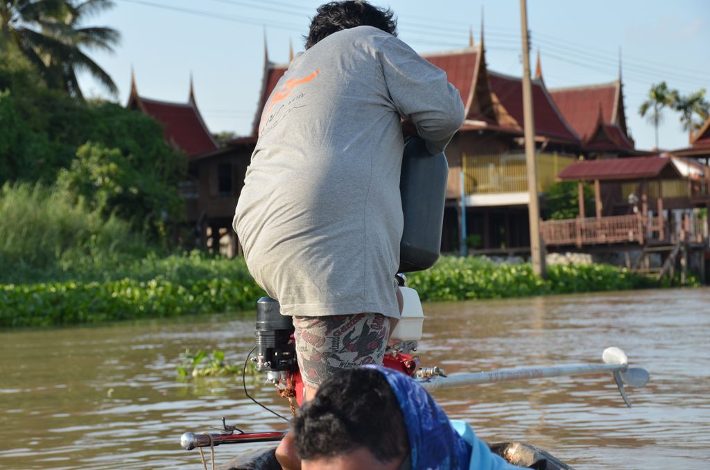 เติมน้ำมันก่อน แว้นซะหมดเลย  :laughing: