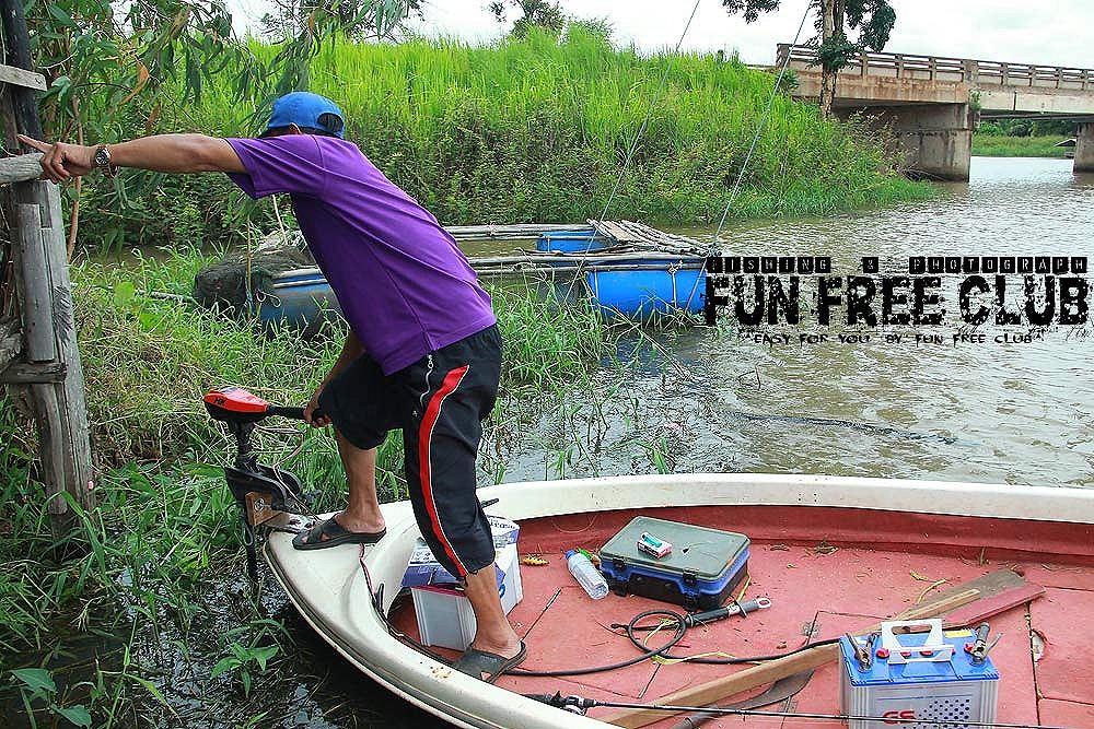 

ลุงคนนี้กระป๋องเบียรเต้มเรืออะ   :laughing: