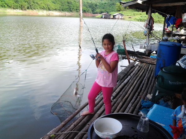 น้ำเอ่อ2ทริพ