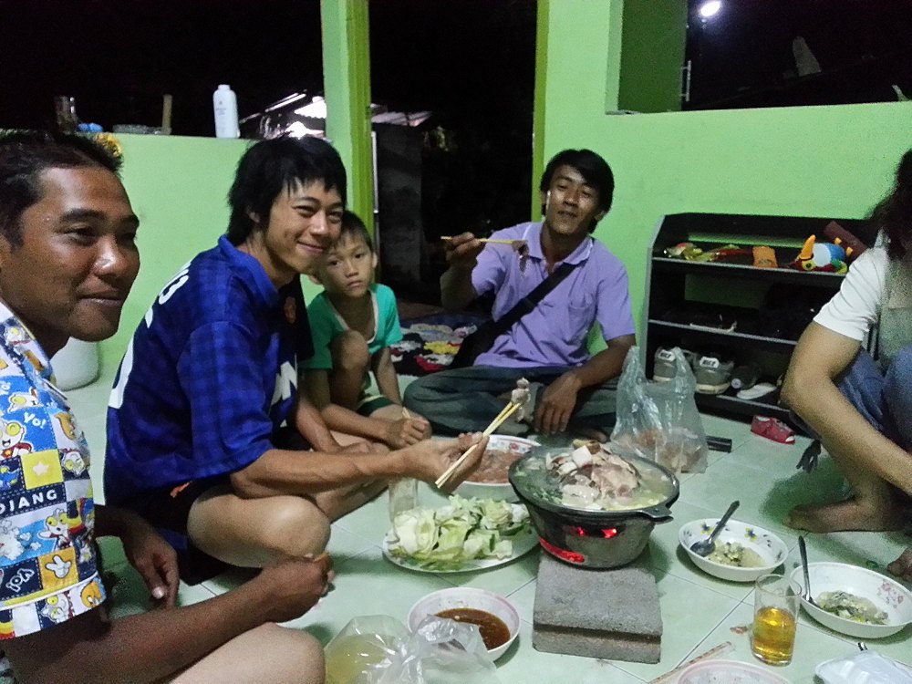 นัดรวมตัววางแผน ณ ฐานทัพลับในจังหวัดสระบุรี นำทีมโดย น้ายา น้ารอด น้าปอ และผม (น้องพ๊อต):grin: :grin