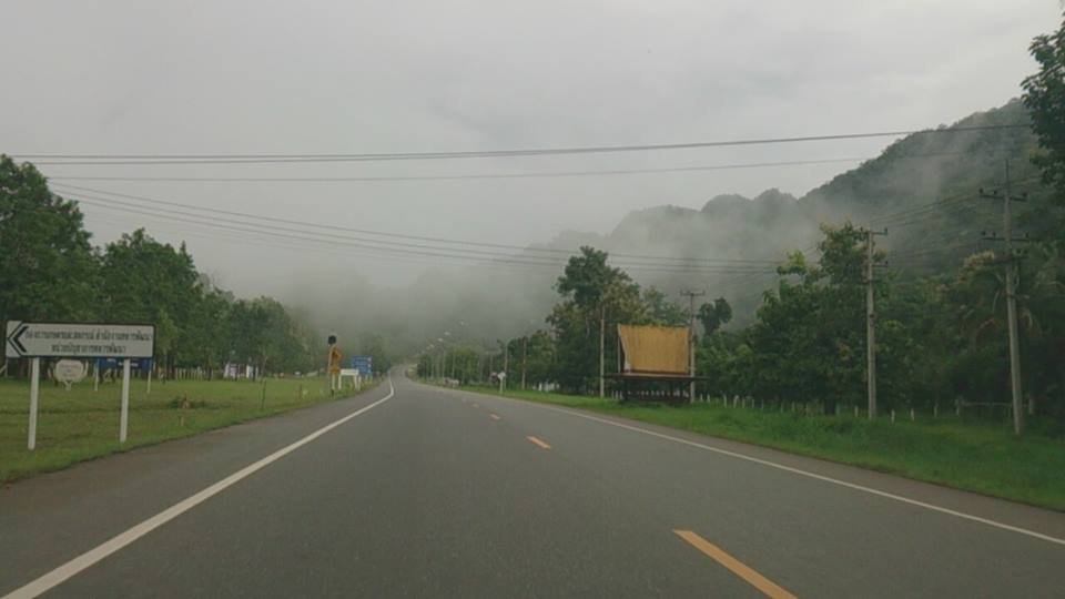 ธรรมชาติงดงาม นามไทรโยค ครับ
