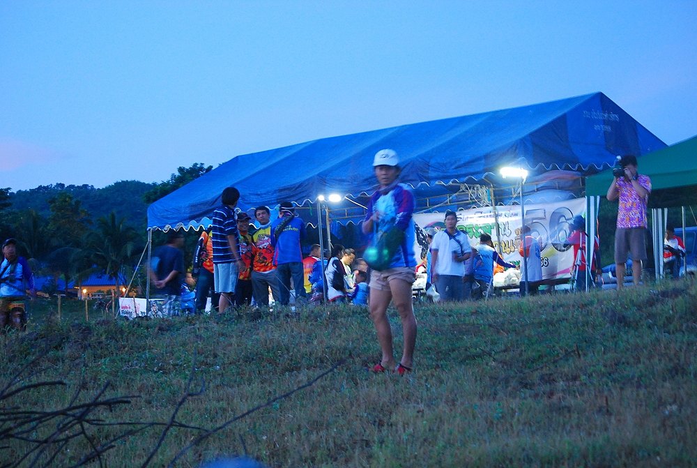 

เช้า..วันแข่ง....ที่ปล่อยตัวนักกีฬาตกปลา :cheer: :cheer: :cheer: