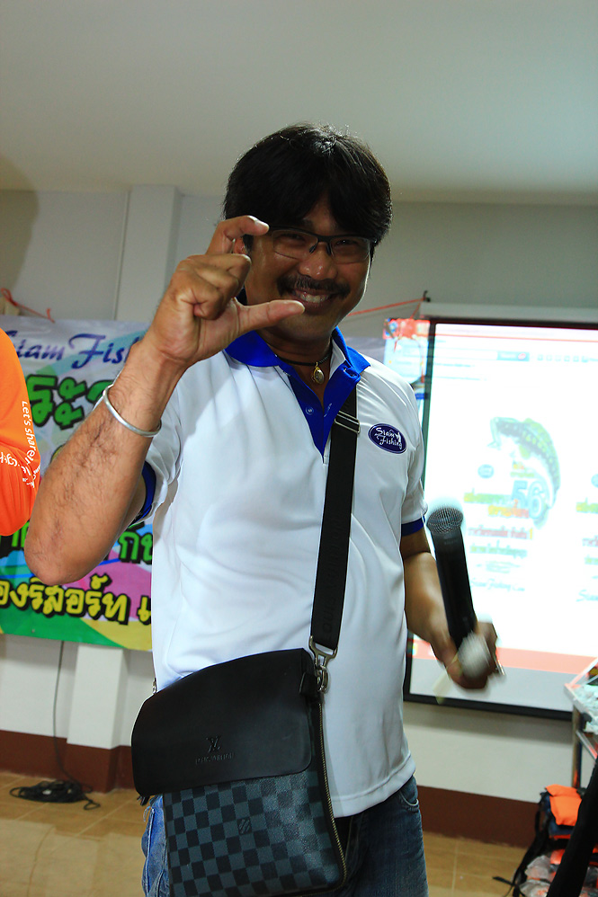 ++พิธีกร..กิตติมศักดิ์.....พี่บอย  ทีเซิร์ฟ :grin: :grin: :grin: :grin: