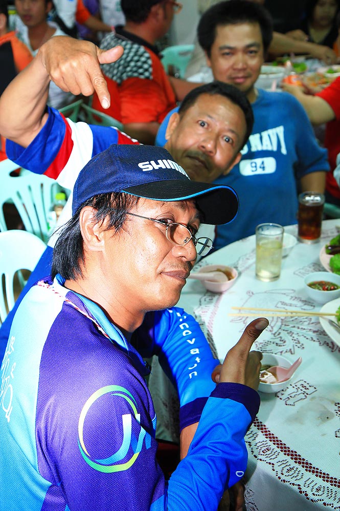 +++รองณัช.....งานนี้ได้ปลาป่าวครับ :laughing: :laughing: :laughing: