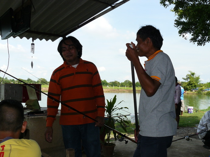 คุณกรณ์ กระหม่อมบางมาลุ้นแล้ว :cheer: :cheer: :cheer: :cheer: :cheer: