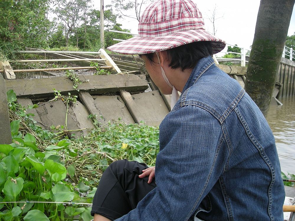 ตกกุ้งแม่น้ำบางปะกง