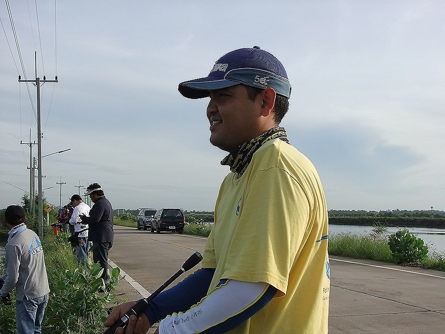 [b]น้าคนนี้มากับ น้าสมพงษ์ (OKUBO) ครับ[/b]
 :cool: :cool: :cool: :cool: :cool: :cool: :cool: :cool