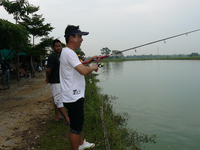 พี่สันต์ สระบุรี อยู่หัวบ่อเหมือนกัน
 :blush: :blush: :cheer: :cheer: :cheer: :cheer: