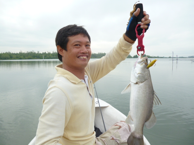 ลงเรือยังหวิดกินแห้วเลย