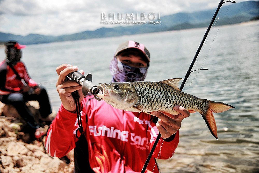 ยังไม่ 9 โมงเลย ได้ปลาตัวที่ 4 ของวัน !! มันส์จริงๆ (เฉพาะผมนะ) :grin: