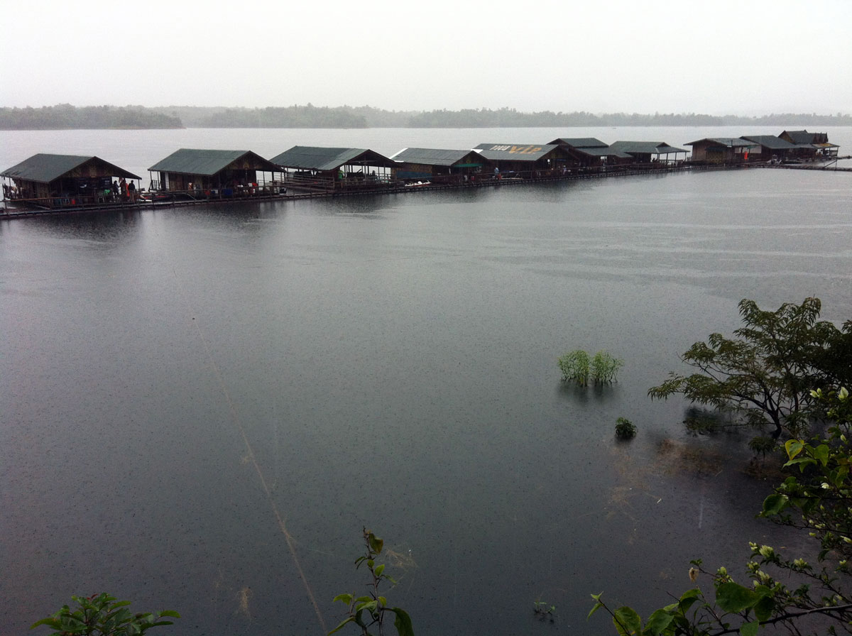 บรรยากาศก่อนจะเดินทางกลับครับ  :grin: