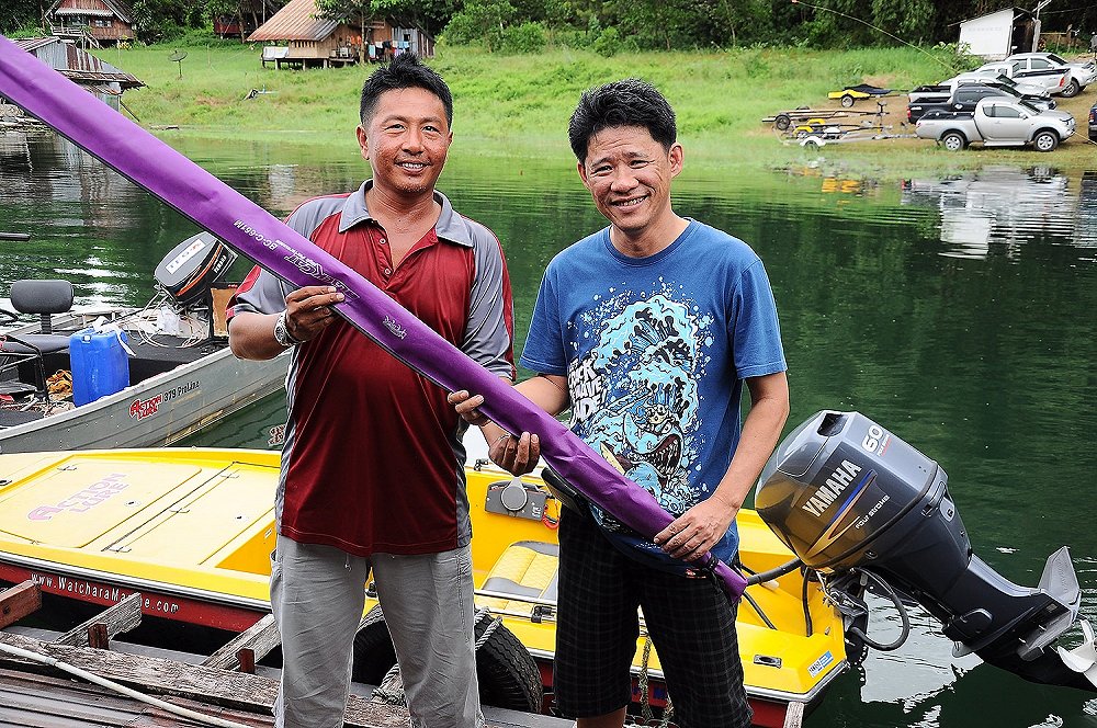 ต้องขอบคุณเฮียเหลียงเป้นอย่างมากที่มอบคันเบ็ด เมก้าแคส มาให้ทีม Actionlure เพื่อแจกในงานมิตติ้งกระพง