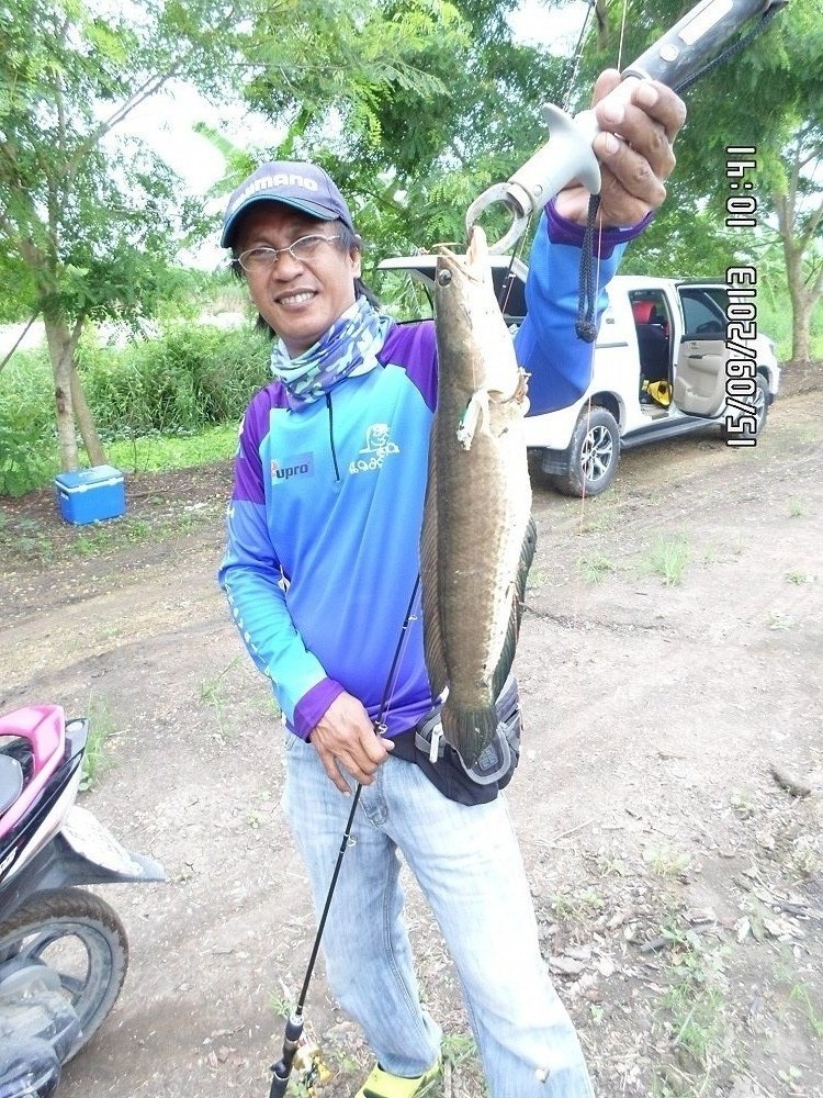 ไซส์ปลาประมาณนี้ เกือบๆโล :grin: :grin: