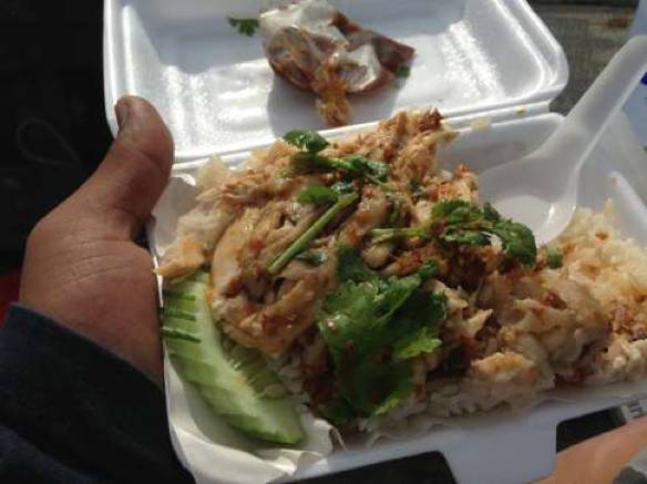 มือแรกของวัน  มันไก่.....รู้สึกถึงบรรยากาศ ซีฟู้ดส์จริงๆๆ (ประชด) :mad: :mad:


แล้วก็ตามด้วยยาแก