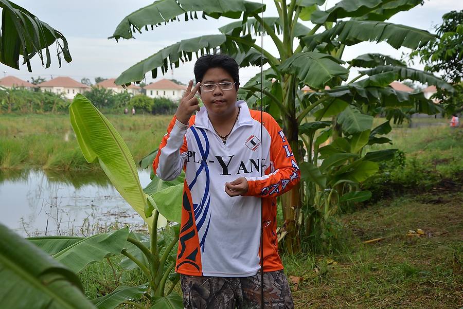 [b]คนนี้ก็ น้าแดงปลายาง คร๊าบ [/b]
 :cool: :cool: :cool: :cool: :cool: :cool: :cool: :cool: :cool: 