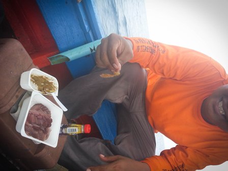 อร่อย มาก ลองซักชิ้น  ขาดไม่ได้เลย ถ้าลงเรือ วาซาบิ นี้  :cheer: :cheer: