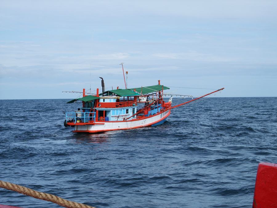 หาเหลี่ยมใหม่เรือไต๋จันทร์ก็มาด้วยไม่รู้ว่าน้าในเวปป่าว