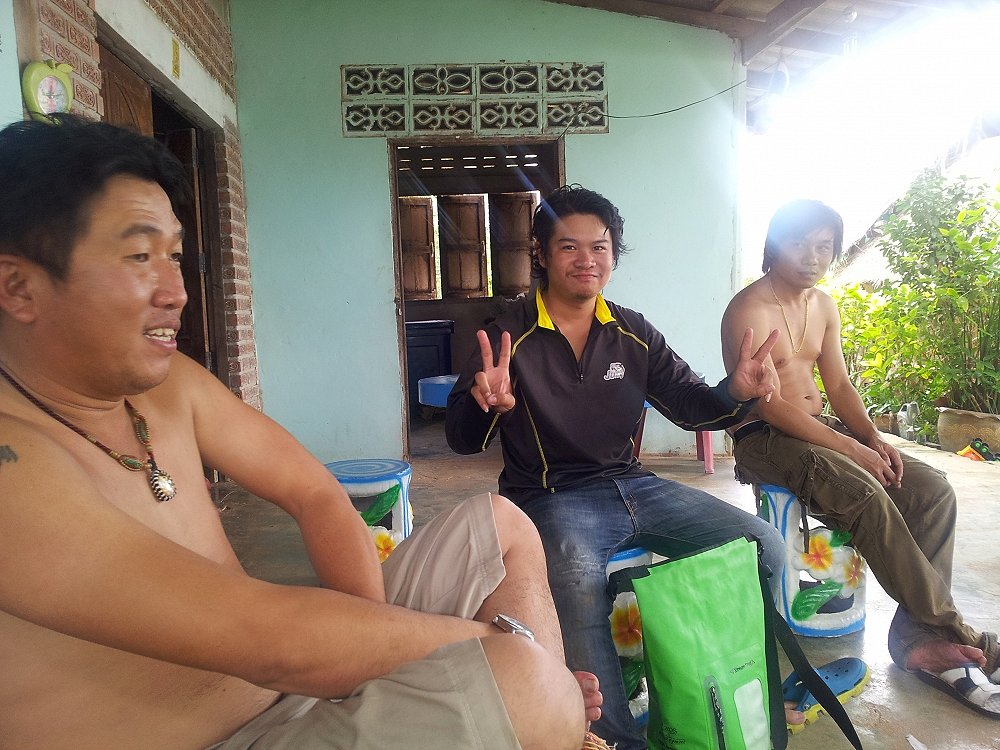 [q][i]อ้างถึง: pickแมวกินปลา posted: 04-10-2556, 09:42:15[/i]

เห็นแล้วอยากไปตกปลาจัง ดูพวกพี่ๆน้า