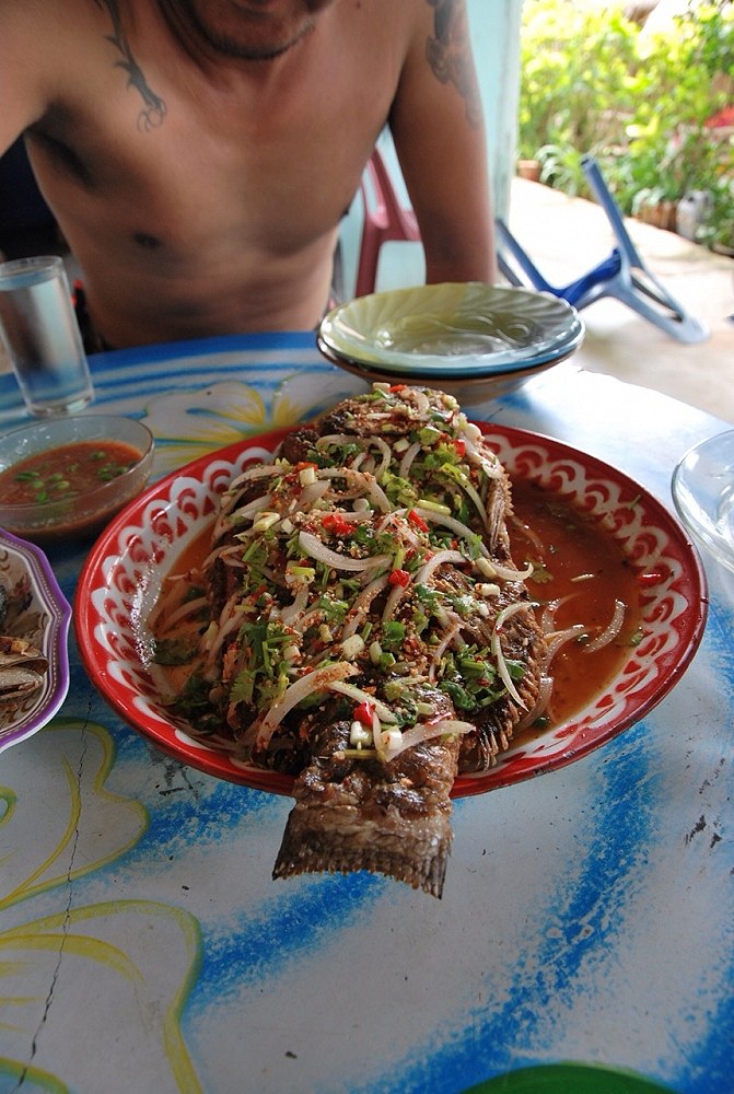 [q][i]อ้างถึง: piak-br posted: 04-10-2556, 09:52:07[/i]

 :laughing: :laughing: :laughing: :laughi