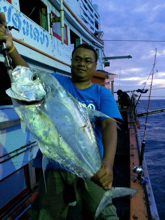 จัดมาเลื่อยๆครับในที่สุดผมก็ตามหาน้องโฉม จนเจอ...555...
 :cheer: :cheer: :cheer: :cheer: :cheer:
