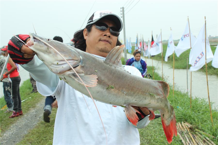 พี่เสกโดนผิดคิว :grin: