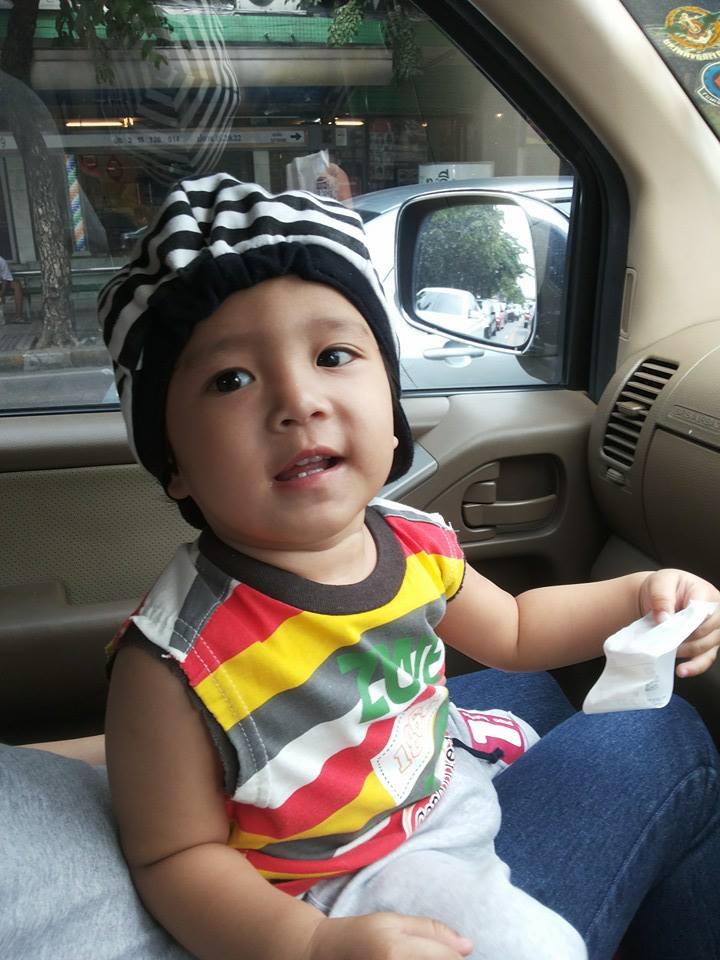 ลากันด้วย ภาพนี้ ลูกชาย ของผมครับ บ๊ายบาย  :grin: