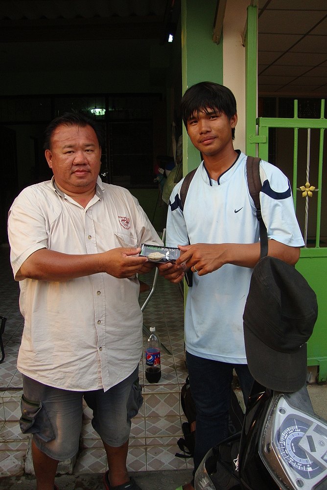อีกใบ สรุปLFฝั่งธนฯ ล้างตาได้สำเร็จชนะไปแบบขาดลอยเลย พ่วงด้วยการเชือดน้ากอล์ฟวังแตกไปเต็มๆ... :laugh