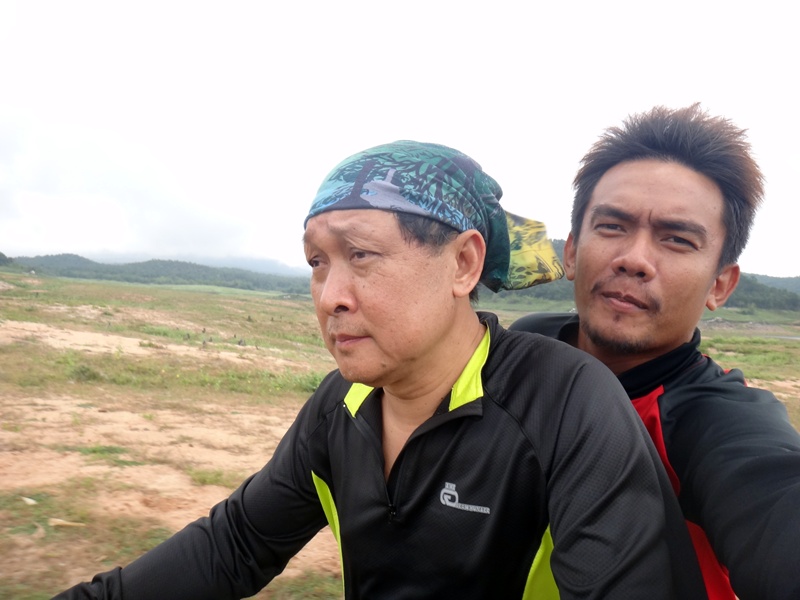 ส่วนผมเป็นเด็กสกอยซ์ :laughing: :laughing: :laughing: