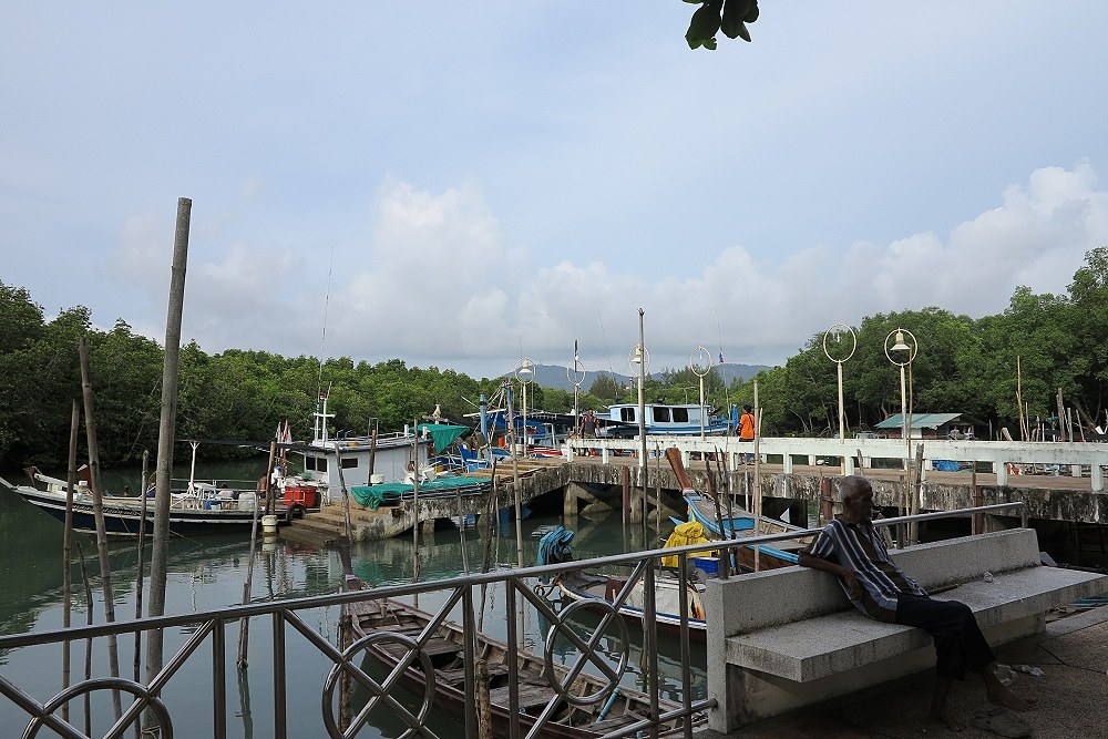 ท่าเรือคลองมุดง

 :cool: :cool: