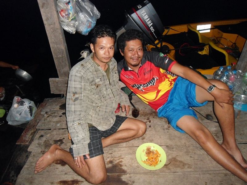 ครูปู เจ้าของแพ หลังนี้มาร่วมวงสนทนาด้วยครับ  :grin: :grin: :grin: :grin: