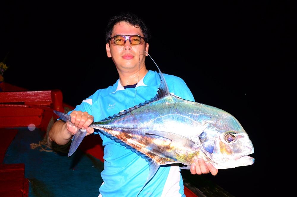 ป๊ะ หล่อได้อีก :cool: :cool: :cool: :cool: