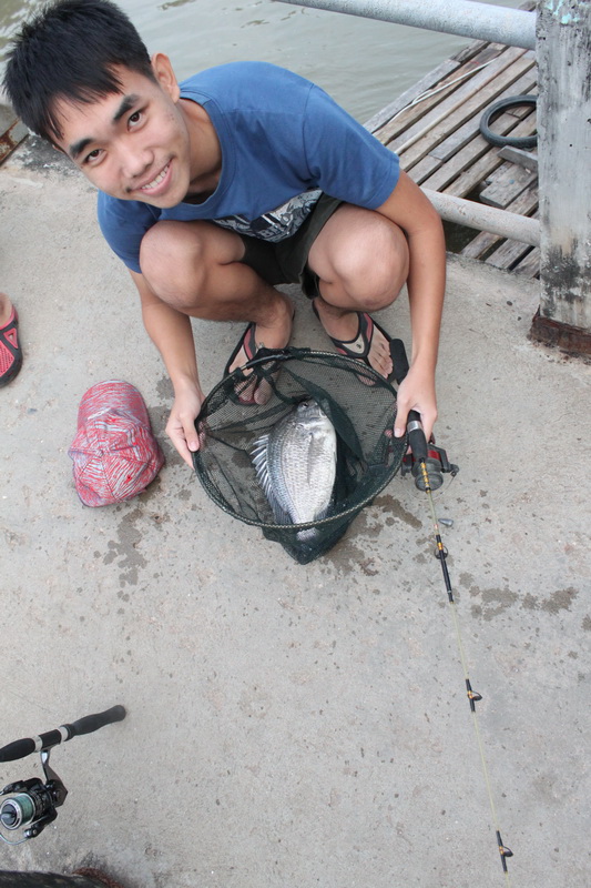 เห้ยมึง . . .  :laughing: :laughing: