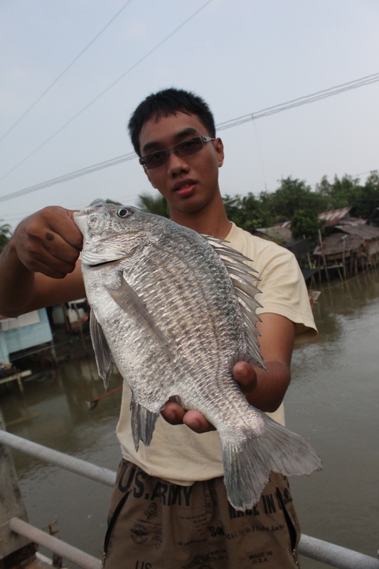ตัวสุดท้าย ขอถ่ายให้เต็มที่หน่อย  :laughing: :laughing: