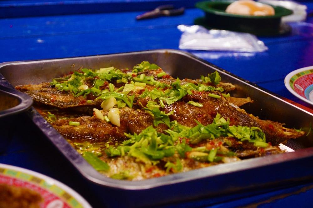กิน กิน กิน :umh: :umh: :umh: