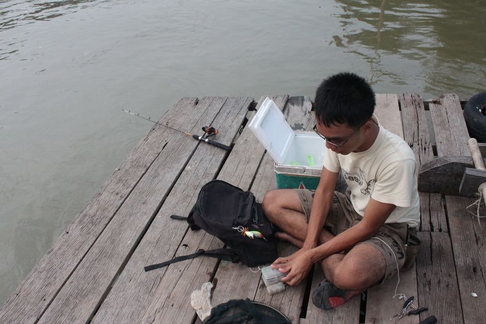 เก็บของก็ช้ำใจ เพราะติดใจในความมันส์  :cry: :cry: