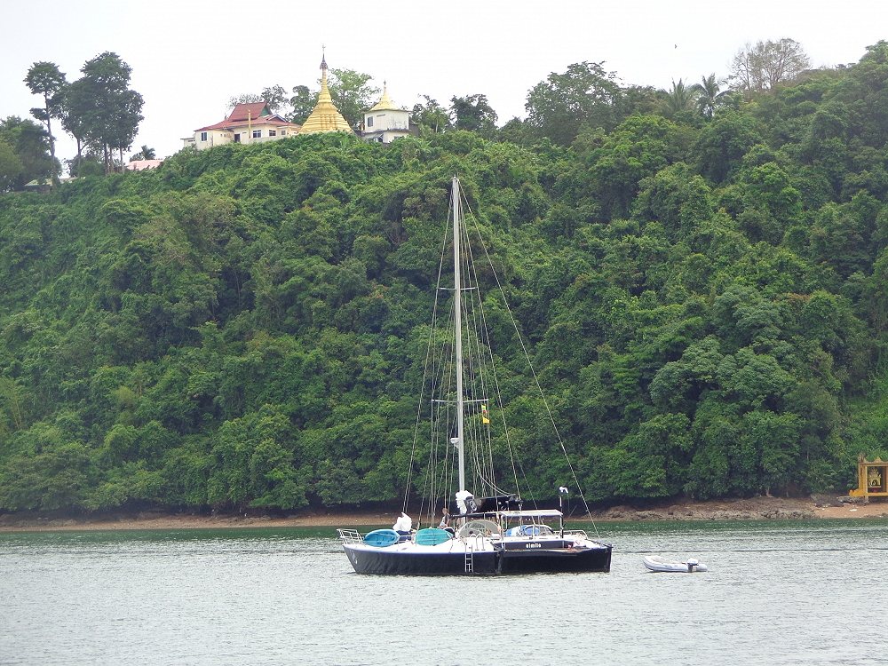 เรือใครเนี่ย