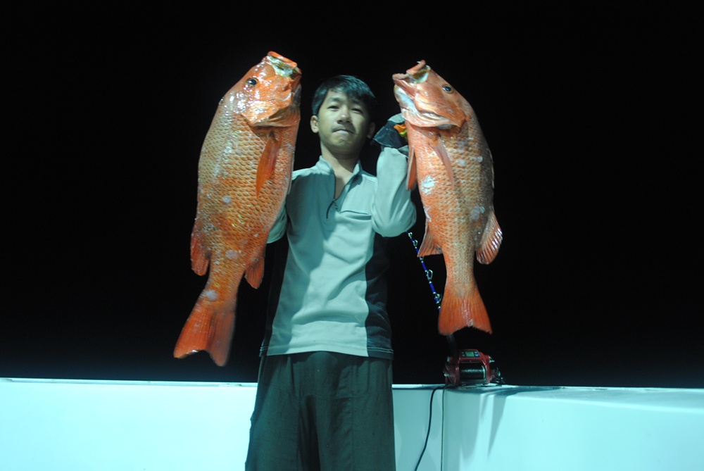 จัดสักรูป