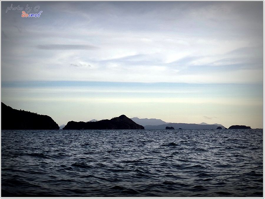  [b]ชมบรรยากาศ ยามเย็น ของชายเขา ทะเล-ละงู กันครับ[/b]