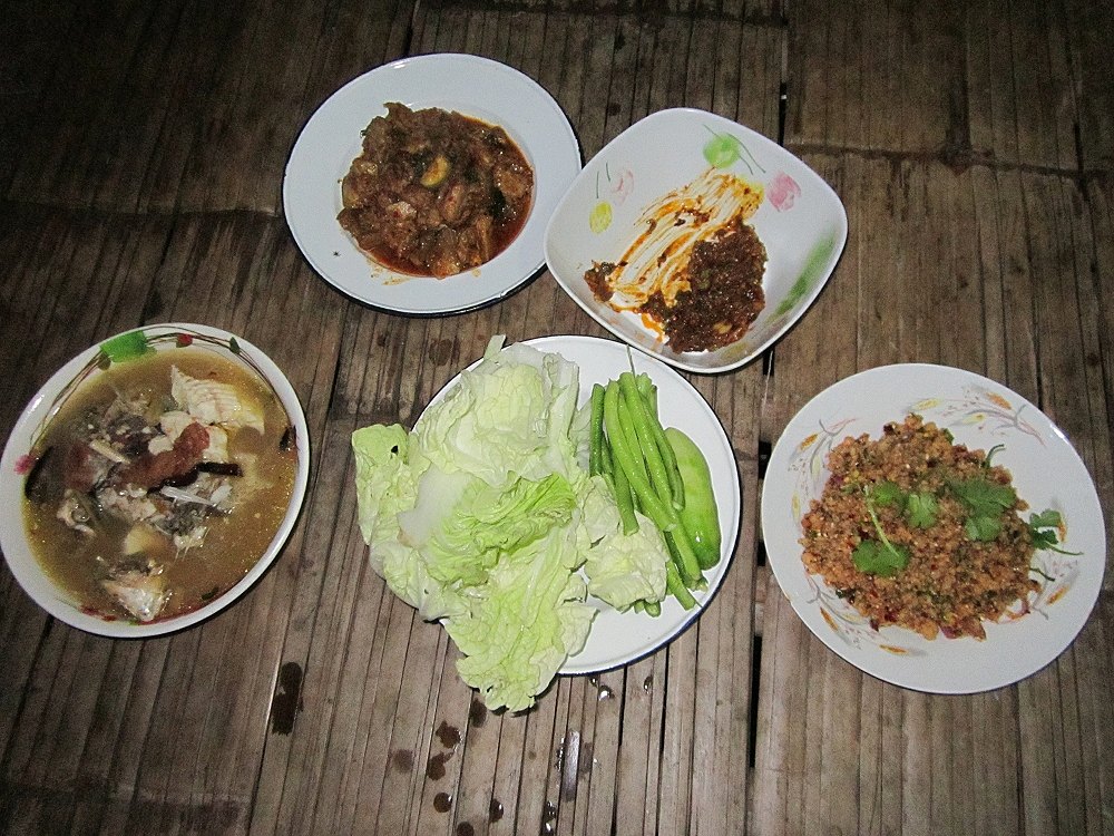 :cheer:++ลาบซะกินดีนักกะมังนะกะมัง++ :grin: :grin: :grin: