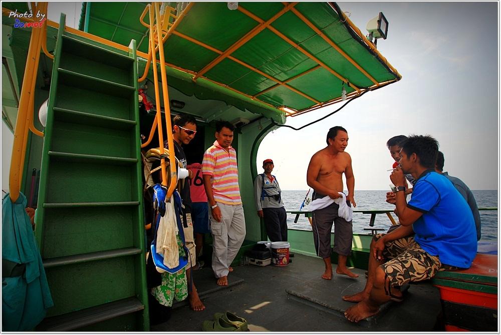  [b]หลังมือเที่ยง ท้ายเรือมีประชุม-ประสบการณ์ 

แชร์ ความรู้-เท่าที่รู้  และเปิดรอยยิ้ม ปลกเปลี่ยน