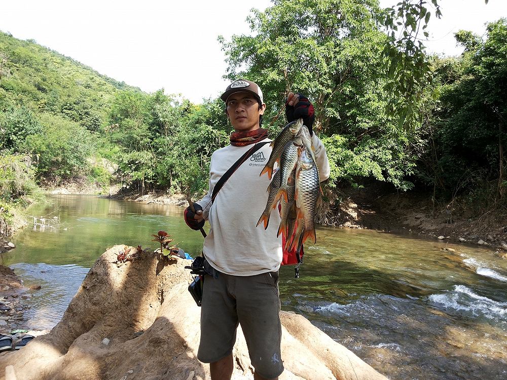 จัดนักจัดเต็ม