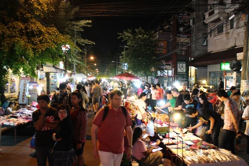 คนเพียบเลย  จีนไต้หวันฝรั่งตรึมมมมมมมม