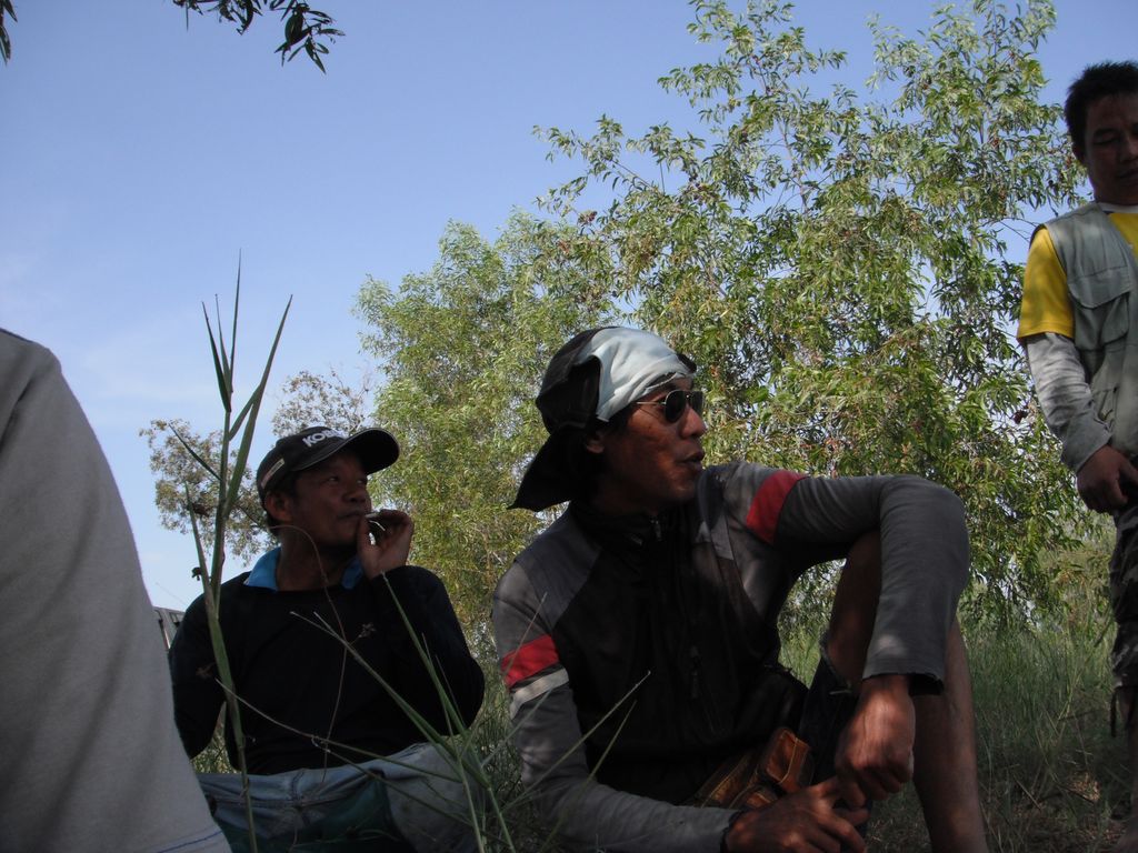 โมกันไปรอกินข้าว