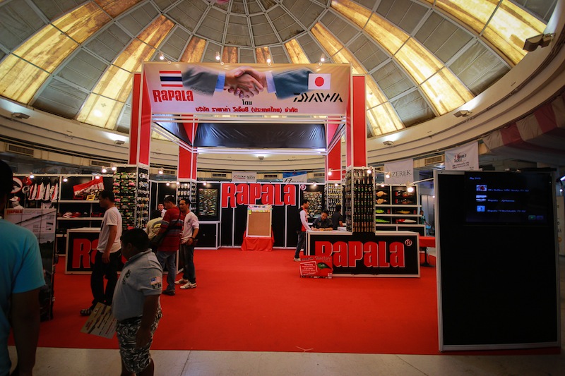 [center][b] เข้ามาก็เจอRapala  :cheer: :cheer: :cheer: