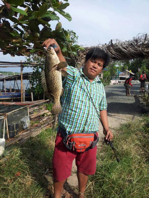 นี่ไง หล่อเลย อิอิ :grin: