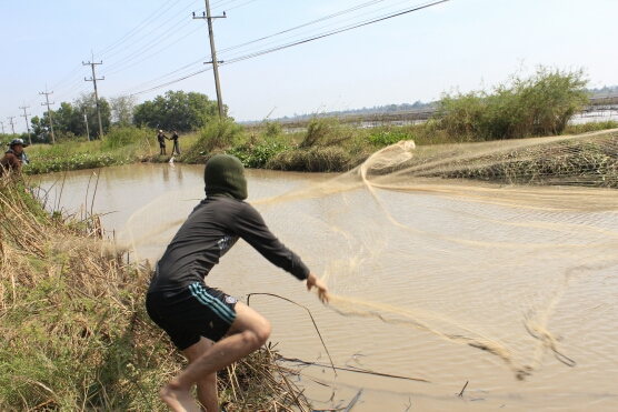 ยังไม่หายเหนื่อยเลย  น้องที่ว่าจะไม่ลงน้ำ :grin: :grin: :grin: