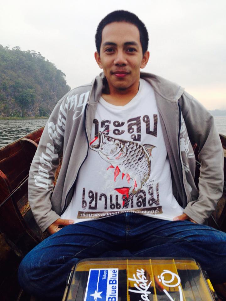 
 [b]ขึ้นเรือแล้วโชว์เสื้อก่อนเลย กระสูบเขาแหลม เสื้อๆหมานๆวันนี้ต้องได้กระสูบ ฝันไปเองอีกแระตรู[/b