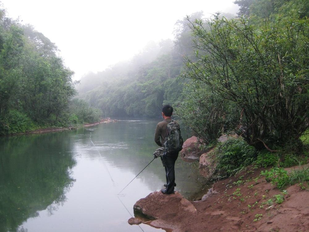  "ความงามของสายน้ำ" Nan Stream Fishing